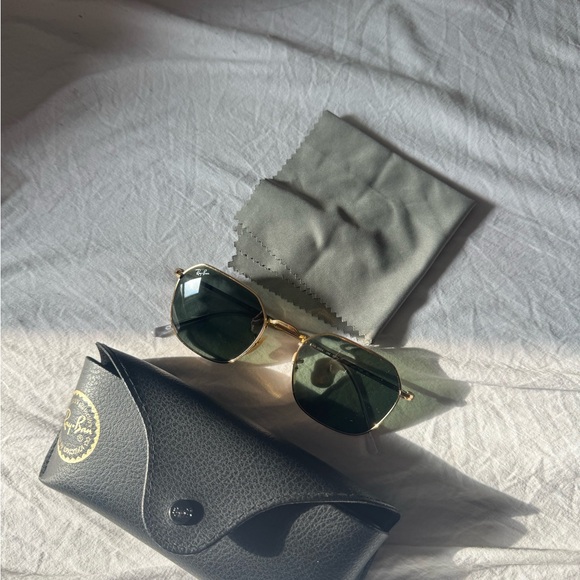 Ray-Ban Hexagonal Gold Sunglasses - Picture 3 of 7